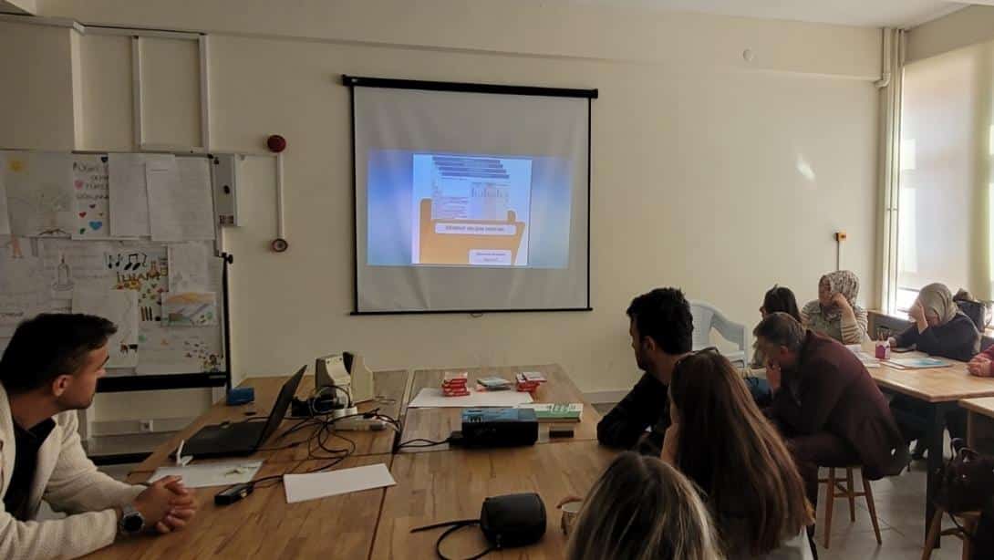 Sınıf Öğretmenlerine Yönelik 